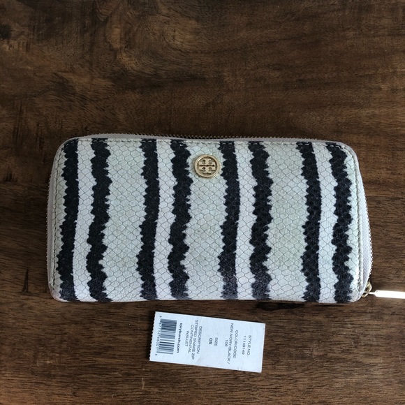 Tory Burch Striped Snake Zip Continental Wallet - Picture 5 of 6